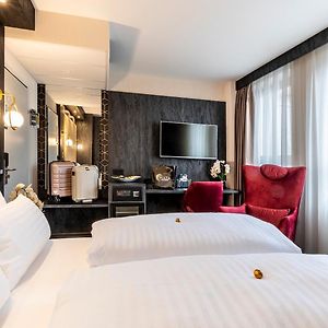 Kamer met een King Size Bed